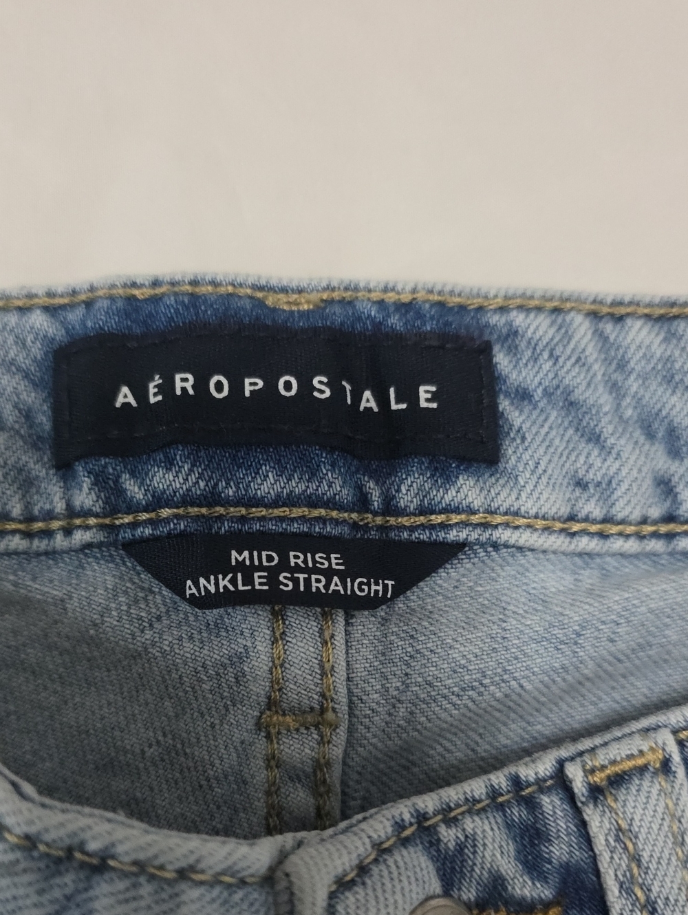 Aero Mid Rise Ankle Straight Size 4 - Picture 6 of 7